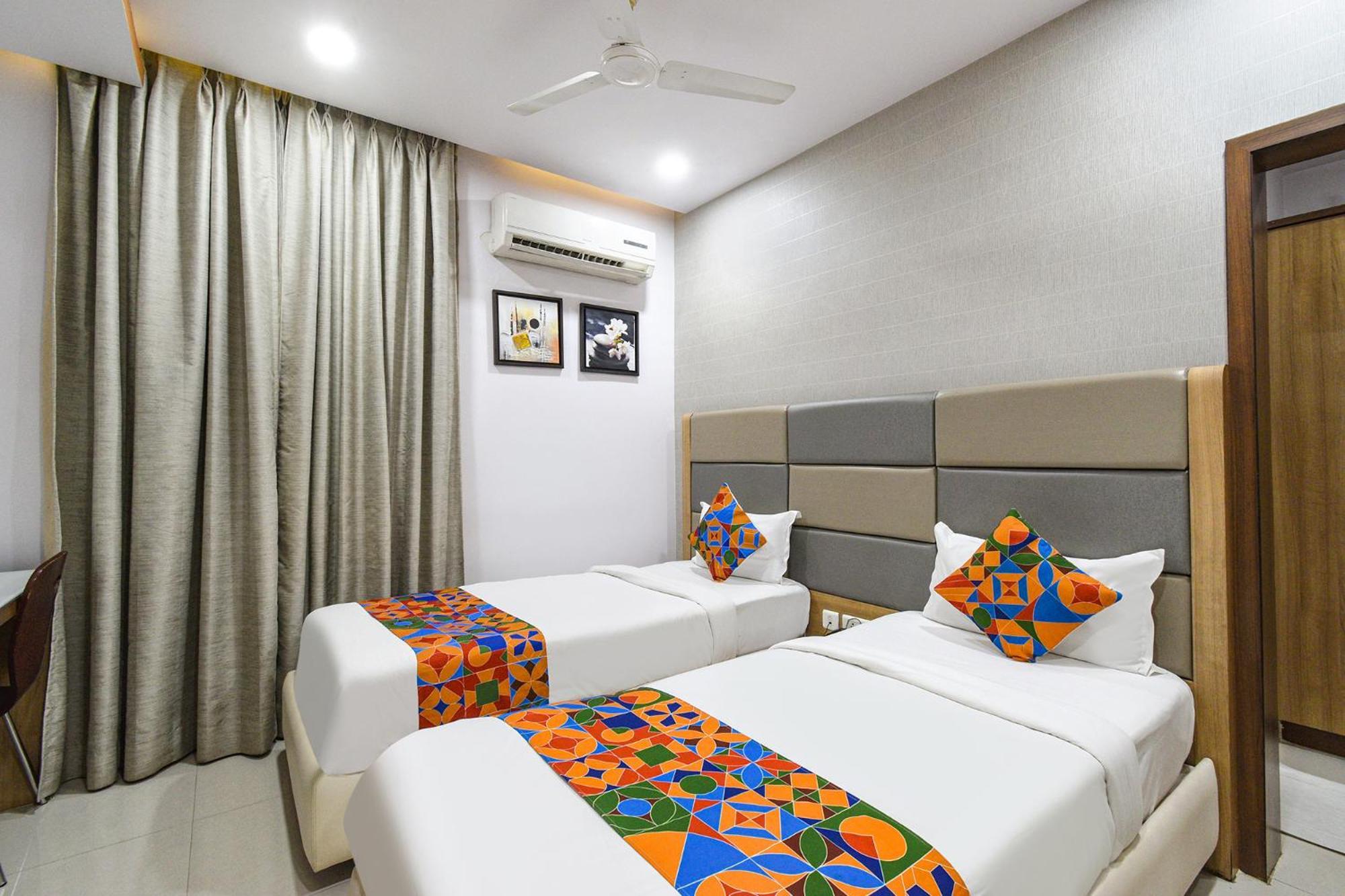 Fabhotel Aditya Homes - Nr Isb, Gachibowli Хидерабад Екстериор снимка