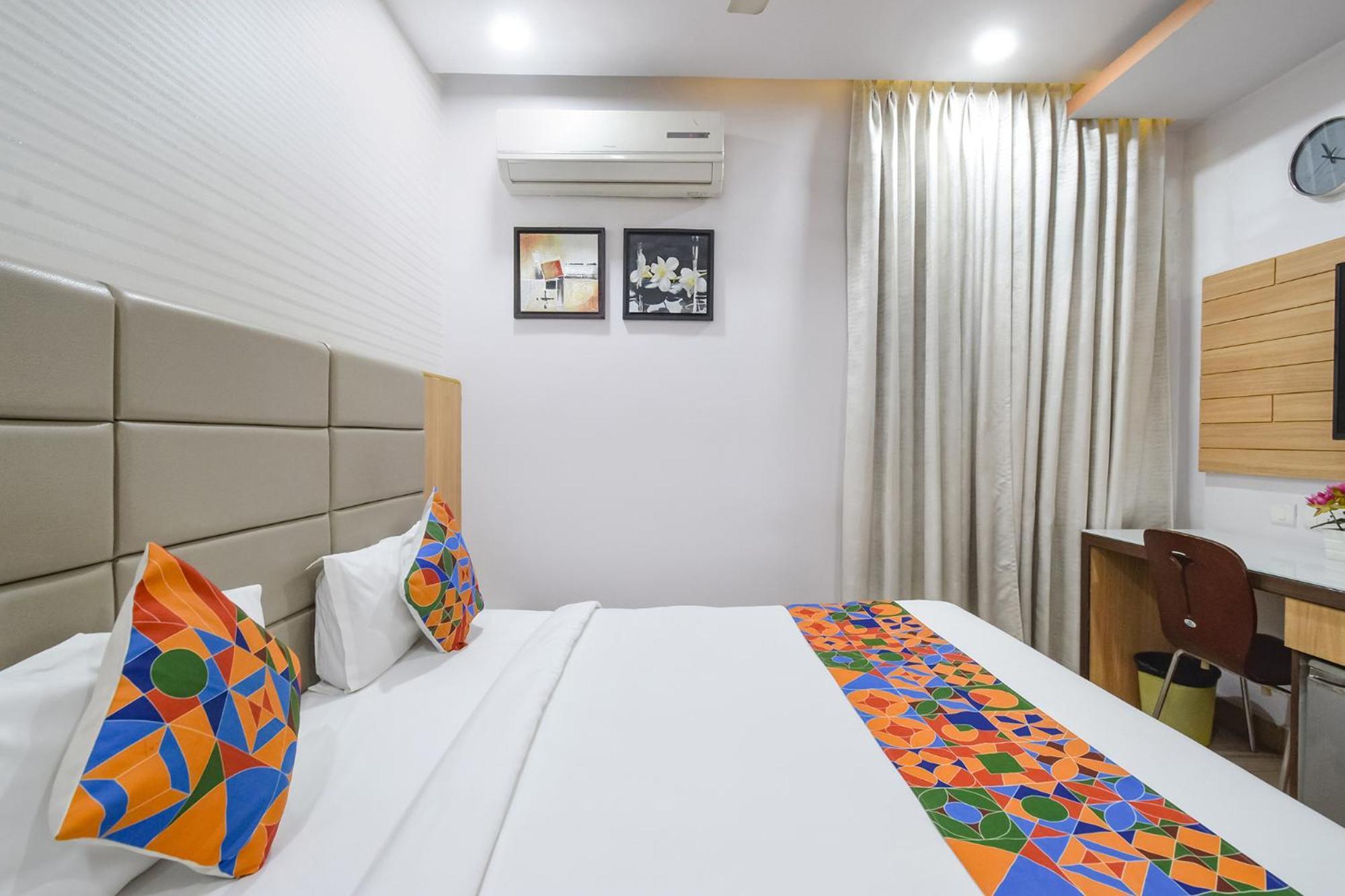 Fabhotel Aditya Homes - Nr Isb, Gachibowli Хидерабад Екстериор снимка